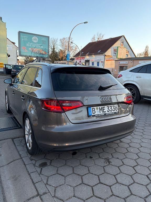 Gebraucht Audi A3 S-Line 105 PS (77 kW) 2013 Limousine