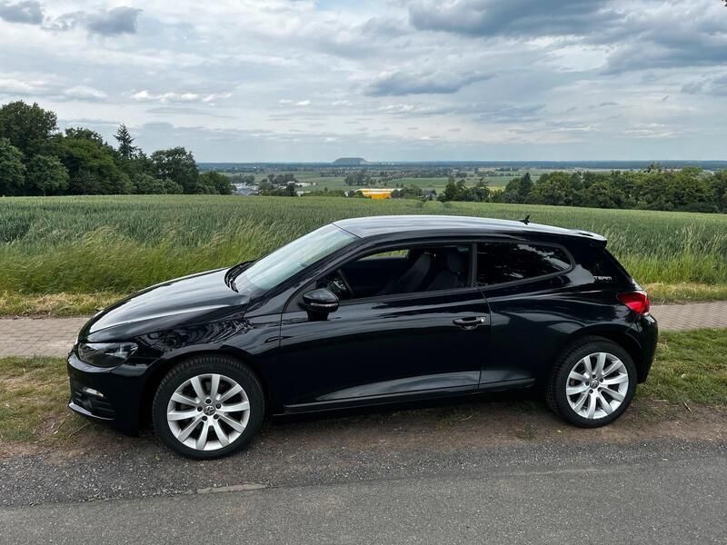 Schwarz Gebraucht 2010 VW Scirocco Coupé | 8.900 € (Fairer Preis) - Bild 1/4