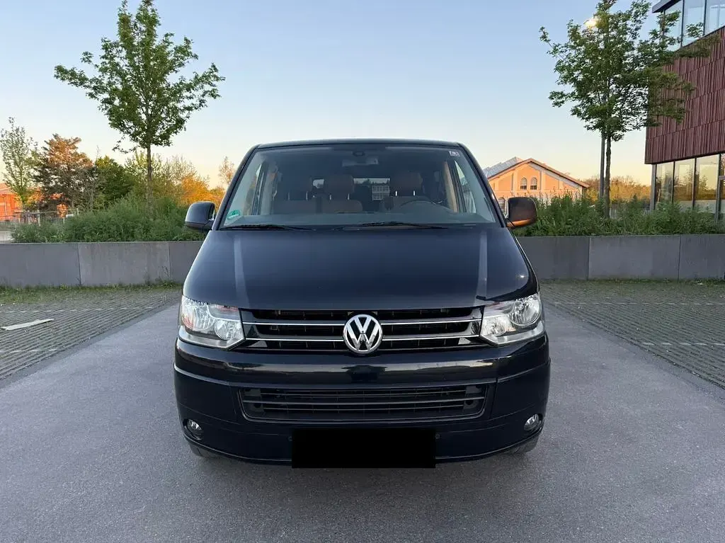 Gebraucht VW Caravelle 179 PS (131 kW) 2013 Schwarz Van