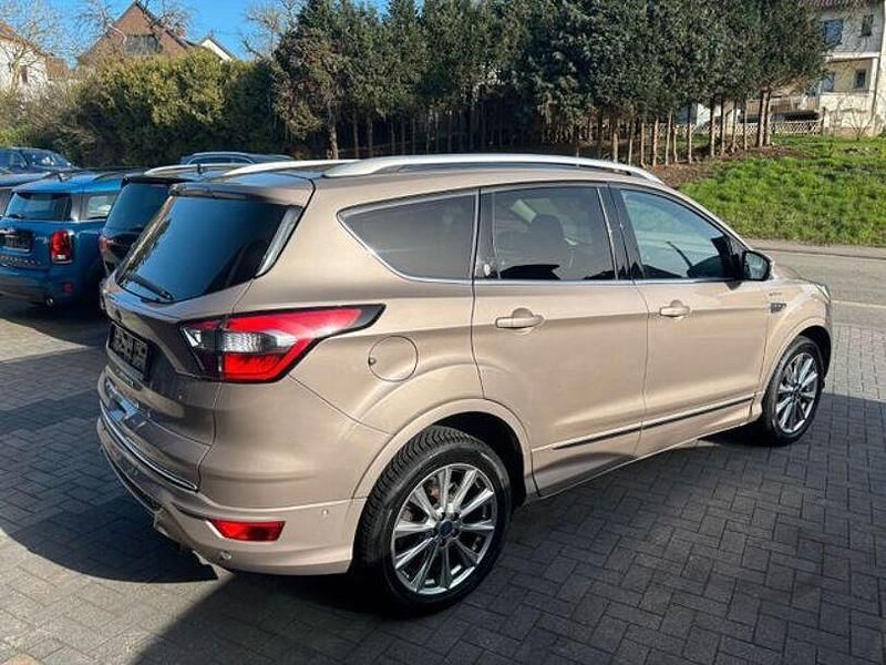 Gebraucht Ford Kuga Vignale 150 PS (110 kW) 2018 Milano grigio SUV