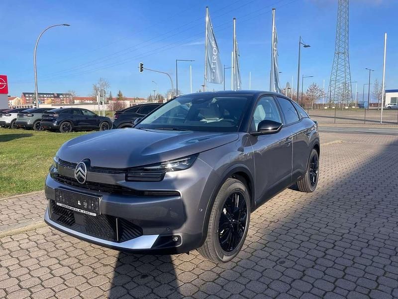 Neu Citroën C4 131 PS (96 kW) 2025 Grau Limousine