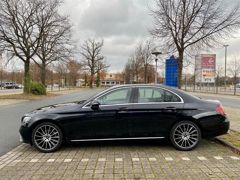Brugt Mercedes E220 194 HK (142 kW) 2016 Sort Sedan