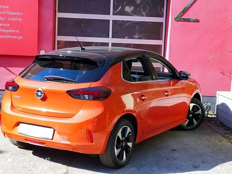 Gebraucht Opel Corsa-e Elegance 100 kW (136 PS) 2021 Orange Kleinwagen