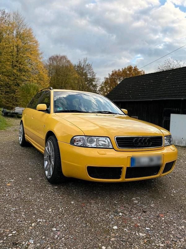 Gelb Gebraucht 1999 Audi S4 Performance Kombi | 9.000 € (Fairer Preis) - Bild 1/4