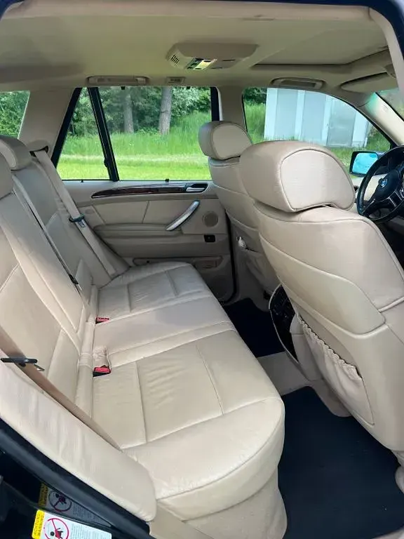 Używany BMW X5 286 KM (210 kW) 2001 Czarny SUV