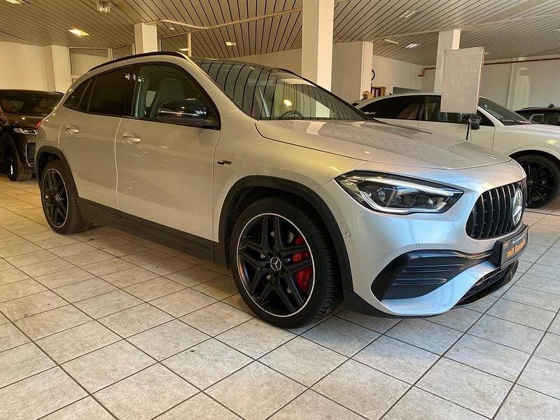 Gebraucht Mercedes GLA35 AMG AMG 306 PS (225 kW) 2022 Silber SUV