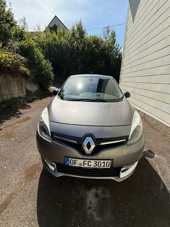 Grau Gebraucht 2013 Renault Grand Scénic III Bose Edition Van / Kleinbus | 6.700 € (Fairer Preis) - Bild 1/4