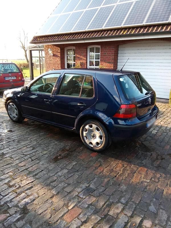 Gebraucht VW Golf IV 105 PS (77 kW) 2000 Blau Limousine