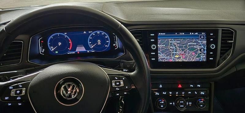 Gebraucht VW T-Roc 150 PS (110 kW) 2017 Weiß SUV