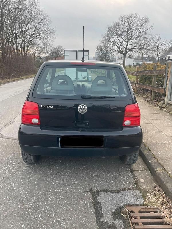 Gebraucht VW Lupo 60 PS (44 kW) 2002 Schwarz Kleinwagen