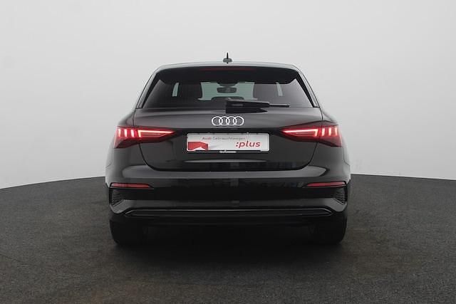 Gebraucht Audi A3 Advanced Plus 150 PS (110 kW) 2024 Brillantschwarz Limousine