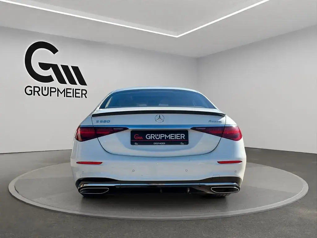 Gebraucht Mercedes S580 503 PS (369 kW) 2023 Weiß Limousine