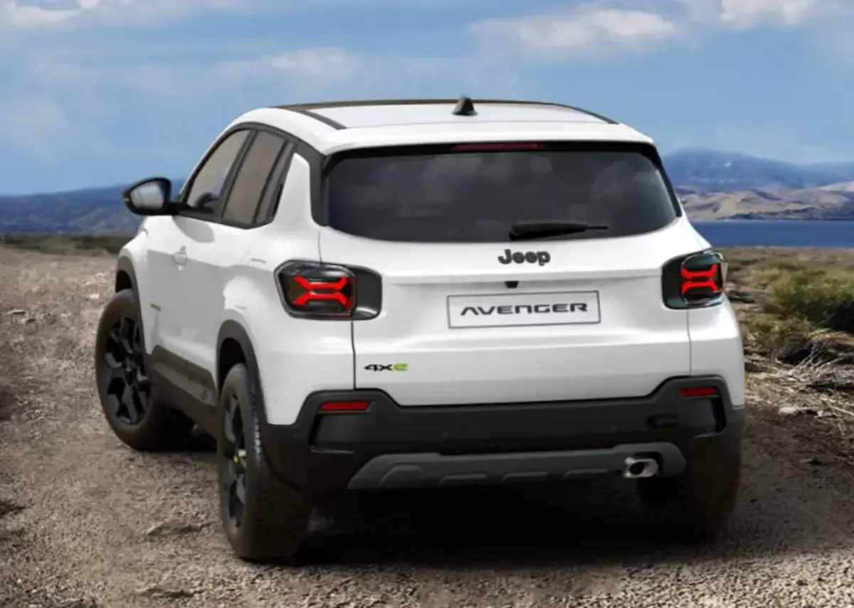 Neu Jeep Avenger North 145 PS (106 kW) 2026 Snow white snow white SUV