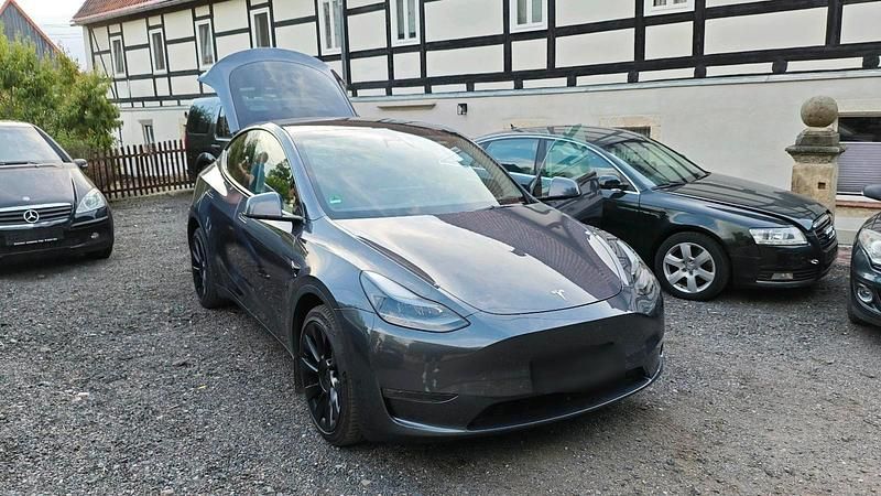 Gebraucht Tesla Model Y Long Range AWD 378 kW (514 PS) 2022 Grau SUV