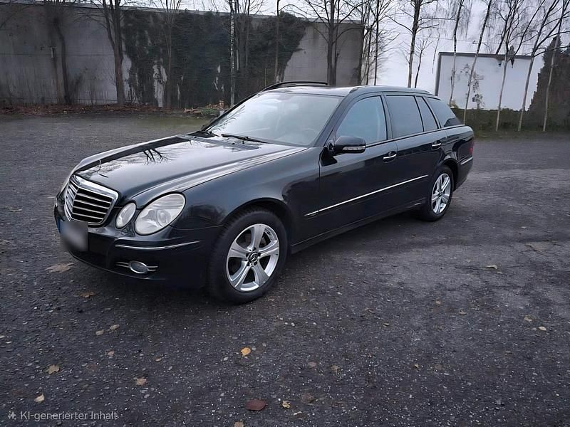 Gebraucht Mercedes E220 200 PS (147 kW) 2007 Schwarz Kombi