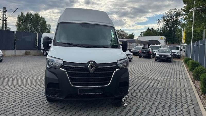 Second-hand Renault Master 179 CP (131 kW) 2021 Alb Monovolum
