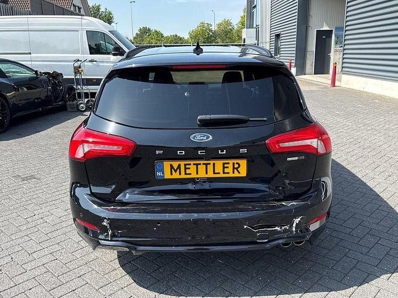 Gebraucht Ford Focus Business Edition 125 PS (91 kW) 2021 Schwarz Kombi