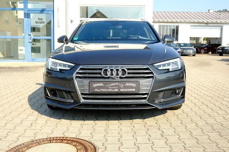 Gebraucht Audi A4 Ambiente 190 PS (139 kW) 2016 Grau Kombi