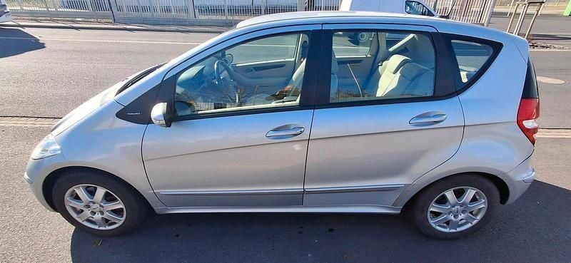 Gebraucht Mercedes A170 115 PS (84 kW) 2005 Silber Kleinwagen