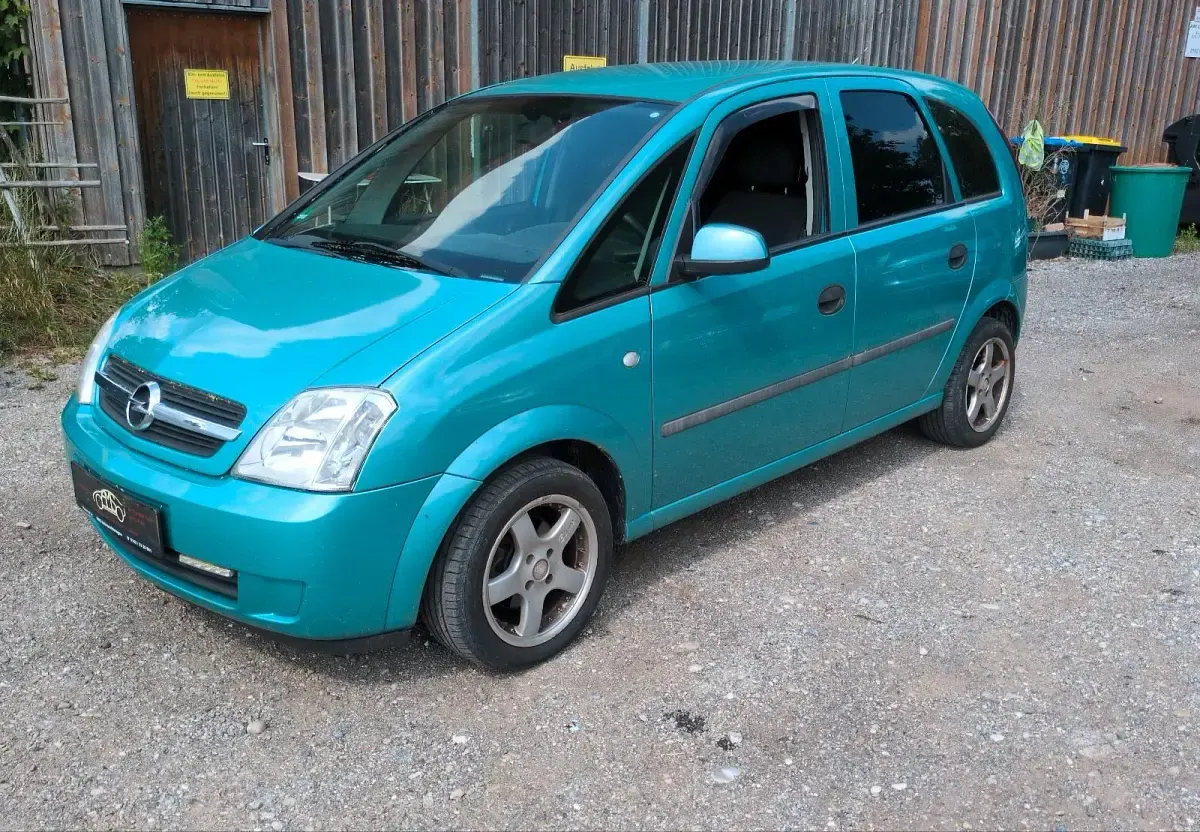 Gebraucht Opel Meriva 84 PS (61 kW) 2003 Grün Van / Kleinbus