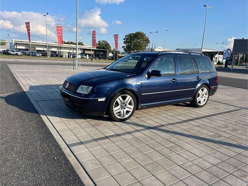 Gebraucht VW Bora Highline 116 PS (85 kW) 2000 Blau Kombi