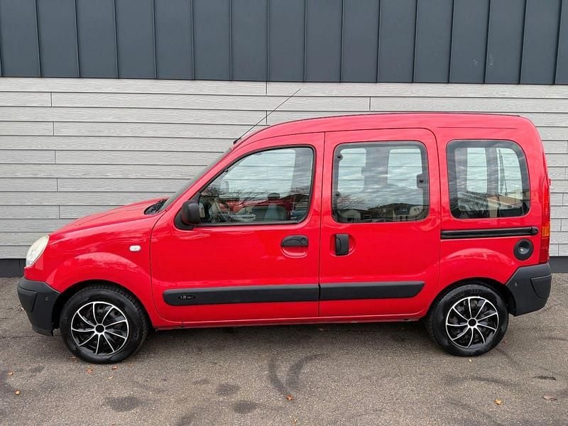 Gebraucht Renault Kangoo Campus 75 PS (55 kW) 2009 Rot Kombi