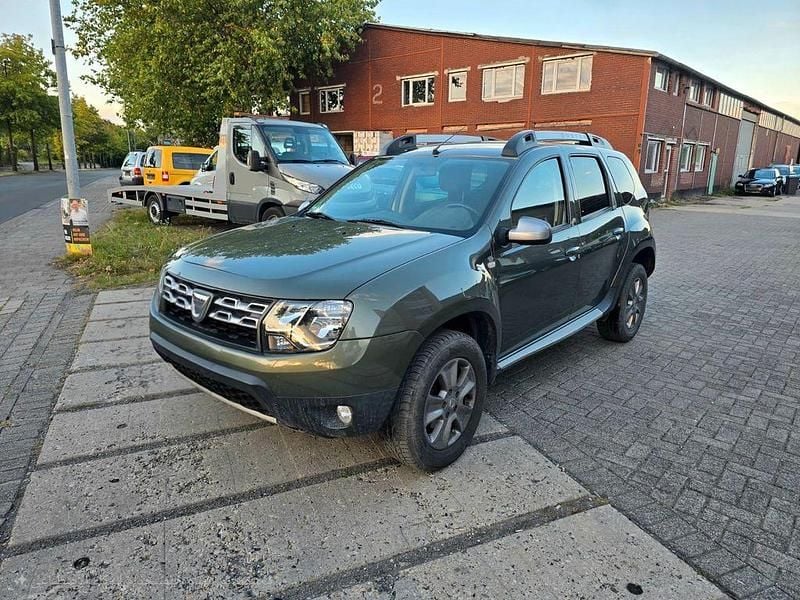 Grau Gebraucht 2014 Dacia Duster Prestige SUV | 4.850 € (Superpreis) - Bild 1/4