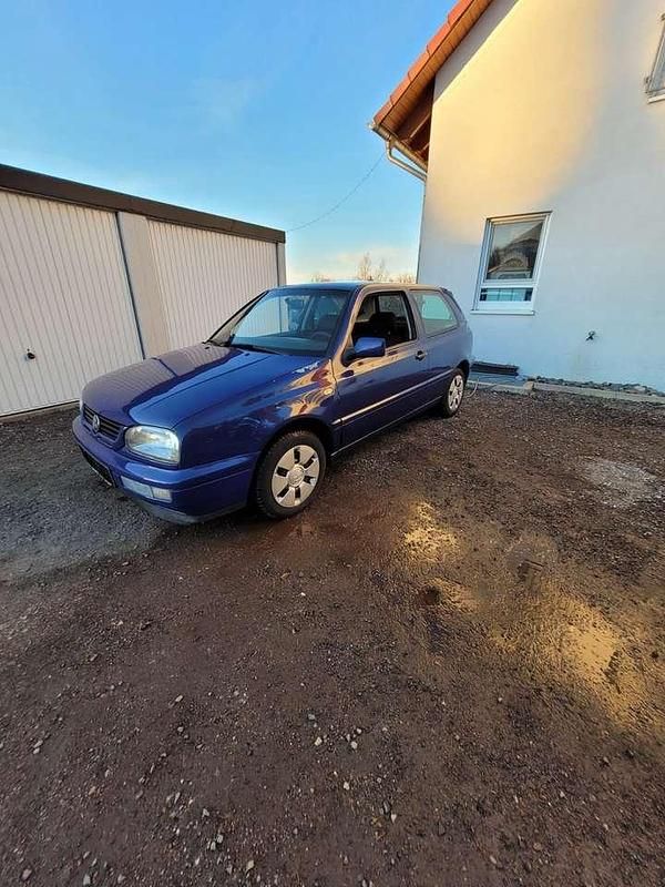 Gebraucht VW Golf III 60 PS (44 kW) 1997 Blau Limousine