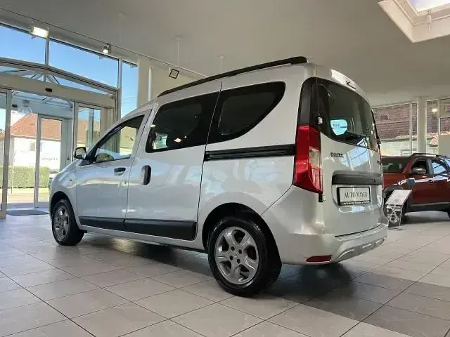 Gebraucht Dacia Dokker Celebration 116 PS (85 kW) 2015 Grau Van / Kleinbus