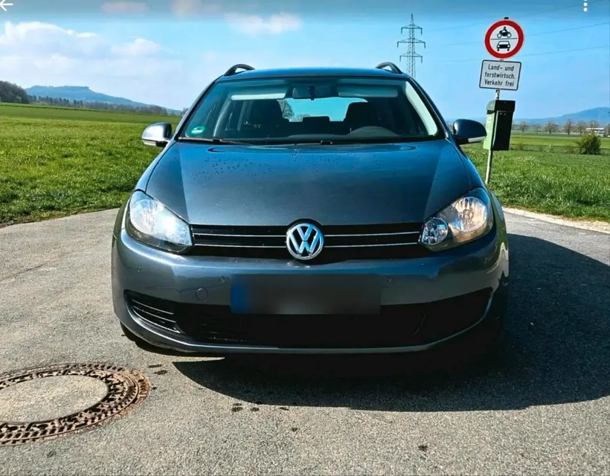 Second-hand VW Golf VI 122 CP (89 kW) 2010 Gri Hatchback