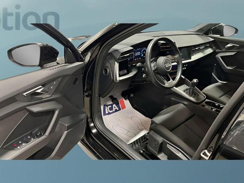 Gebraucht Audi A3 150 PS (110 kW) 2022 Schwarz Limousine