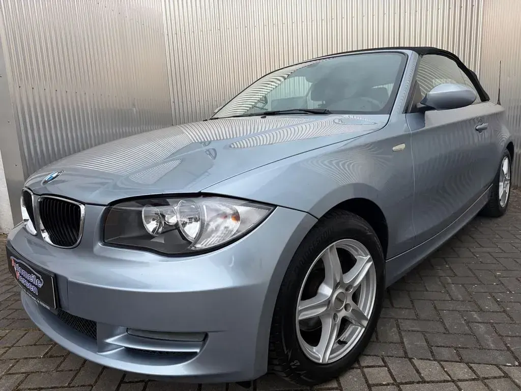 Gebraucht BMW 120 Cabriolet 177 PS (130 kW) 2009 Blau Cabrio