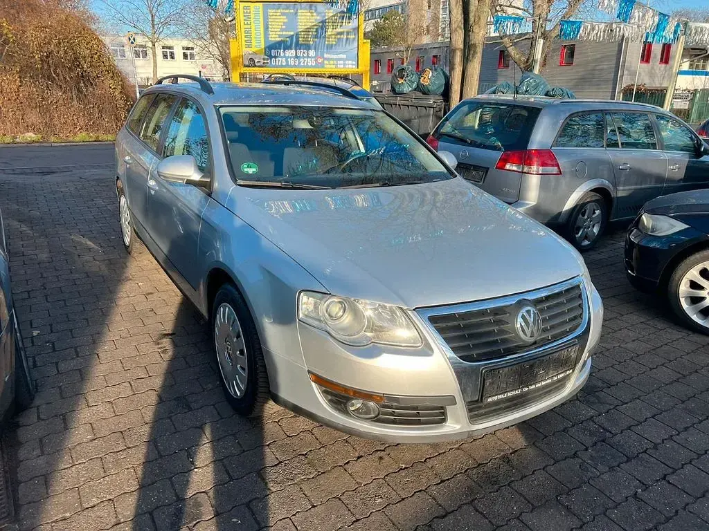 Gebraucht VW Passat Trendline 122 PS (89 kW) 2008 Silber Kombi