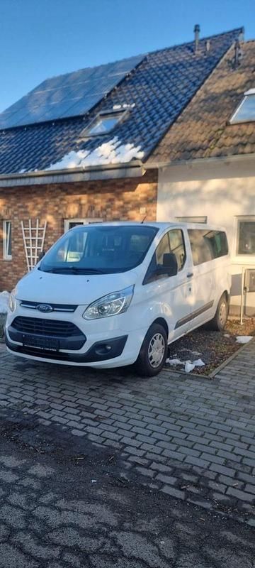 Second-hand Ford Transit 105 CP (77 kW) 2015 Alb Monovolum