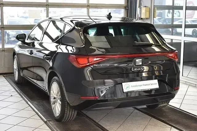 Gebraucht Seat Leon XCELLENCE 150 PS (110 kW) 2020 Schwarz Limousine