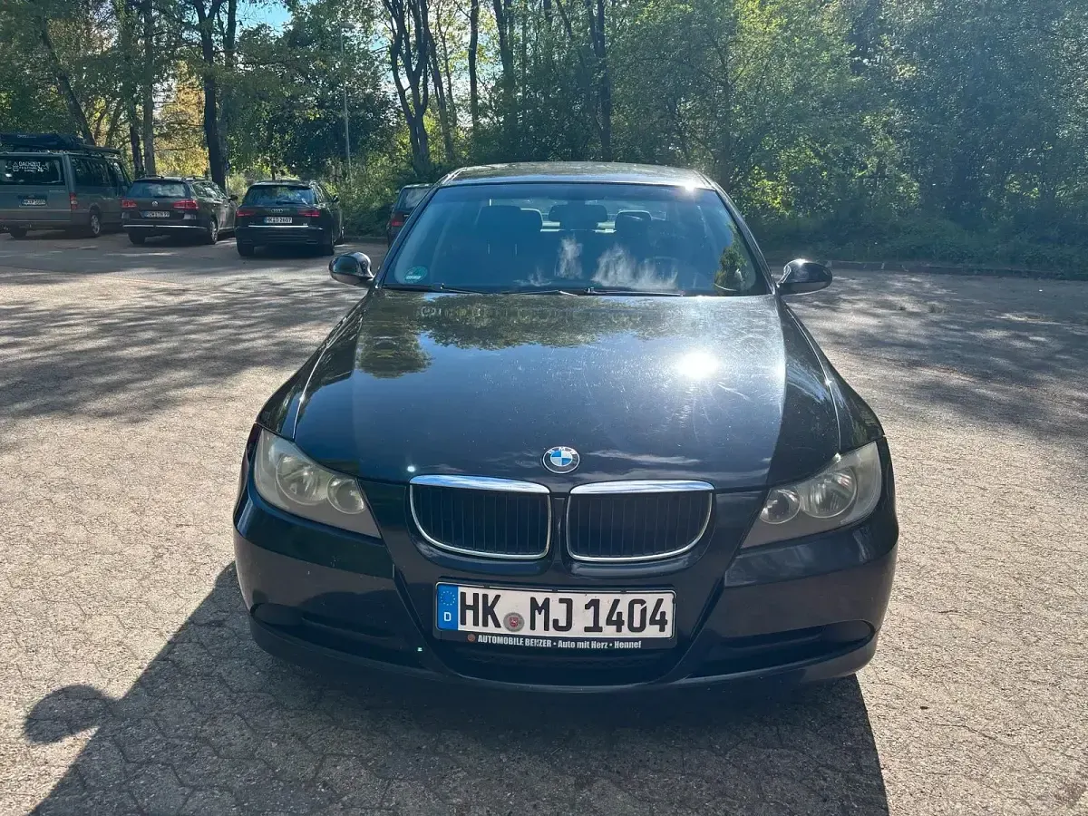 Brugt BMW 320 177 HK (130 kW) 2008 Sort Sedan