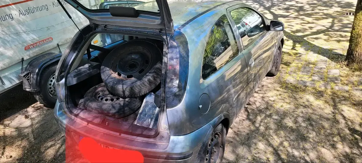 Gebraucht Opel Corsa 75 PS (55 kW) 2004 Grau Kleinwagen