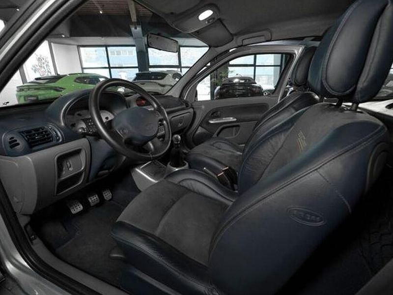 Gebraucht Renault Clio II 254 PS (186 kW) 2003 Silber Kleinwagen