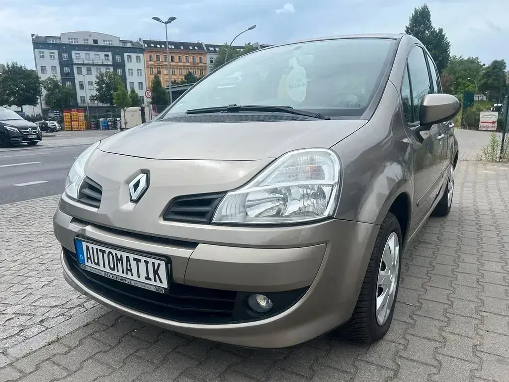 Gebraucht Renault Modus Dynamique 111 PS (81 kW) 2010 Gold Van / Kleinbus