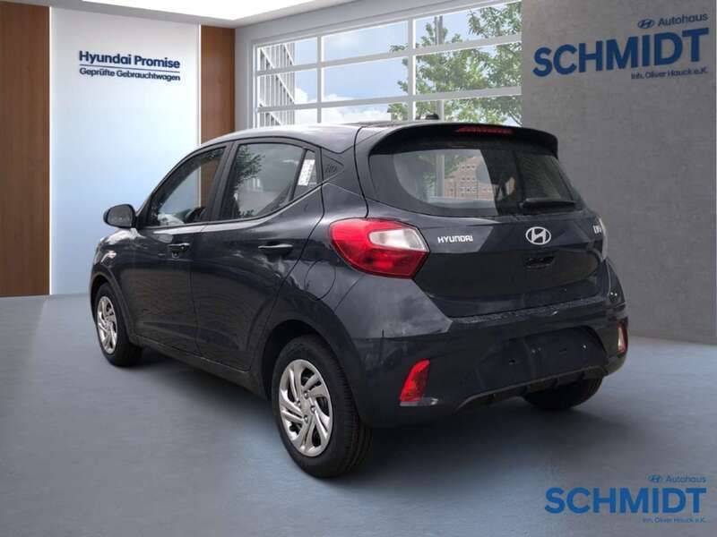 Neu Hyundai i10 Select 63 PS (46 kW) 2025 Grau Kleinwagen