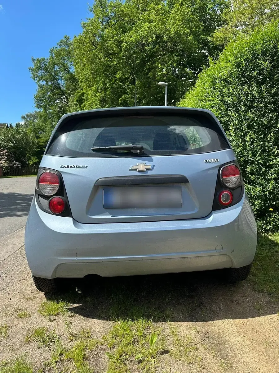 Gebraucht Chevrolet Aveo 69 PS (50 kW) 2013 Blau Kleinwagen
