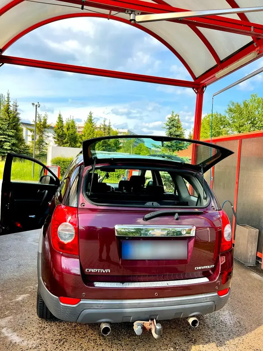 Gebraucht Chevrolet Captiva 169 PS (124 kW) 2011 Rot SUV
