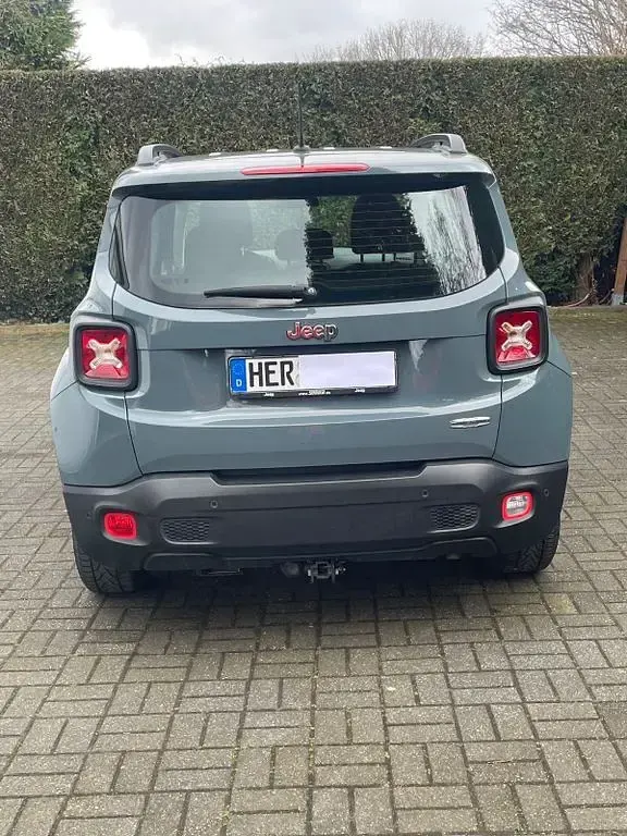 Gebraucht Jeep Renegade Longitude 140 PS (102 kW) 2015 Grau SUV
