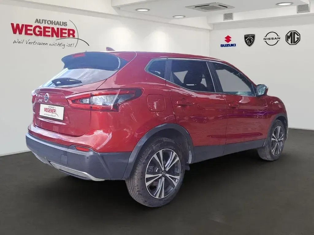 Gebraucht Nissan Qashqai N-Connecta 159 PS (116 kW) 2020 Rot SUV