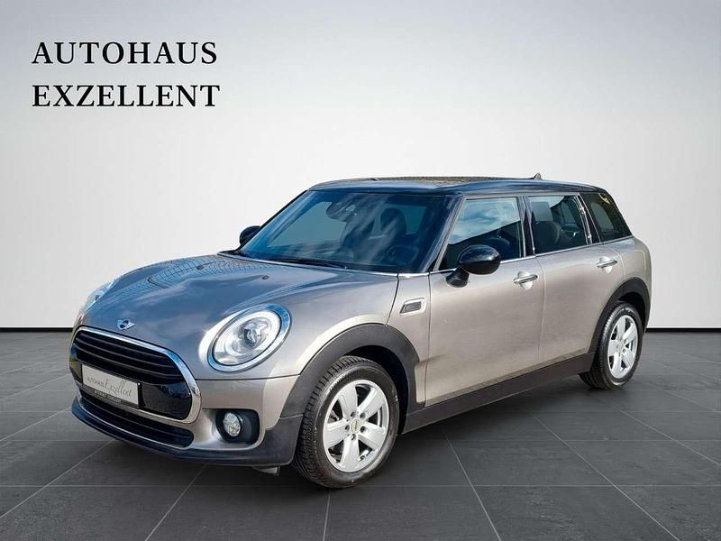 Usado Mini Cooper D 150 CV (110 kW) 2019 Plateado Utilitario