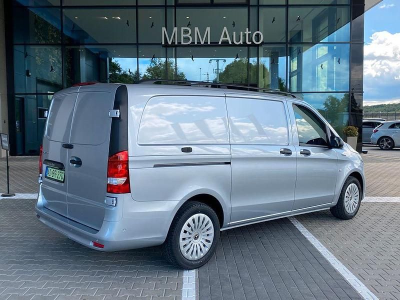 Neu Mercedes e-Vito 85 kW (116 PS) 2025 Silber Van / Kleinbus