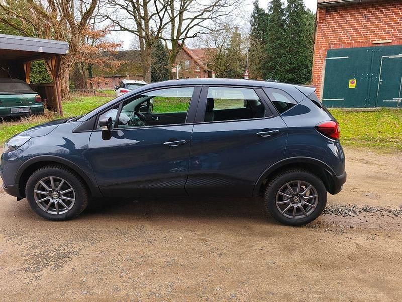 Gebraucht Renault Captur Life 90 PS (66 kW) 2017 Blau SUV