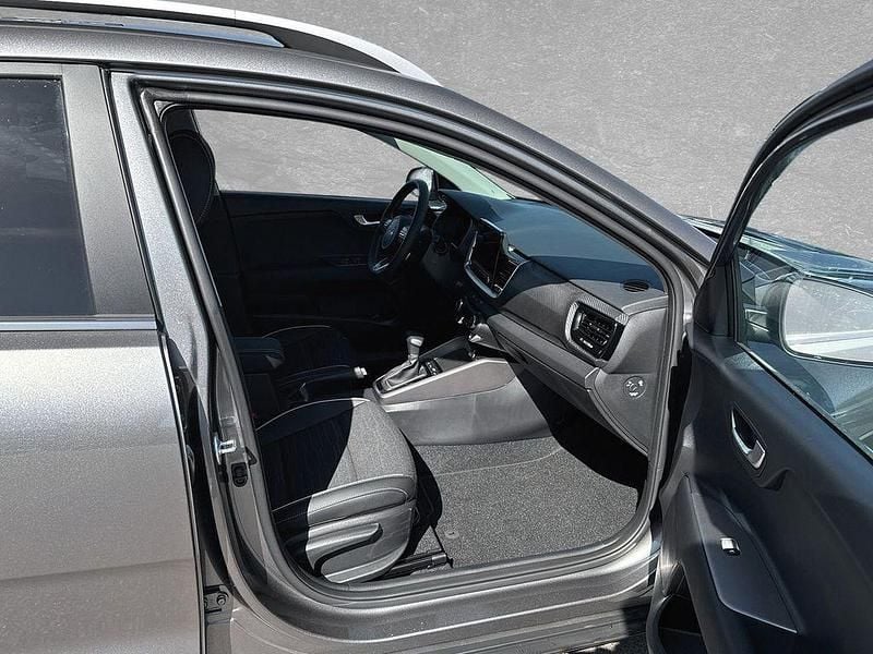 Gebraucht Kia Stonic 101 PS (74 kW) 2025 Grau SUV