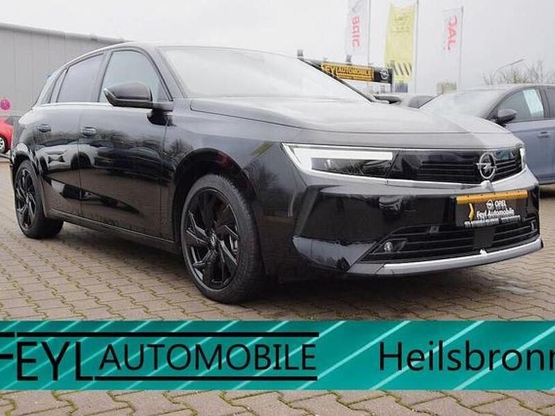 Schwarz Gebraucht 2023 Opel Astra Elegance Limousine | 24.400 € (Guter Preis) - Bild 1/4