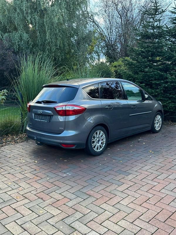 Gebraucht Ford C-MAX 155 PS (114 kW) 2012 Braun Van / Kleinbus